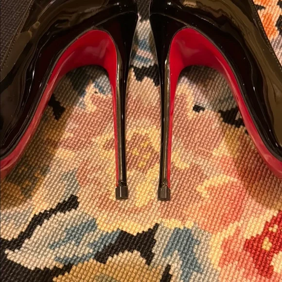 Black Patent Leather Stiletto Heels - Picture 6 of 6